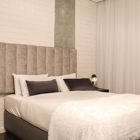 The Urban Hotel Lusaka Bagian luar foto